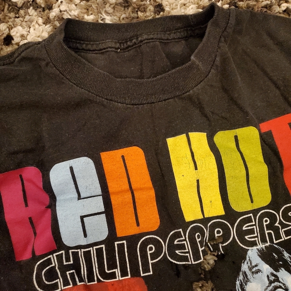 Vintage RARE 90s Red Hot Chili Peppers Concert Tshirt Mens Small - Picture 3 of 6